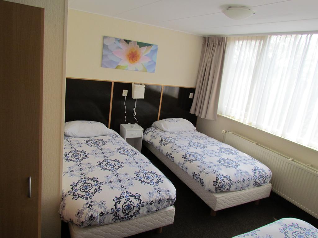 Hotel Cafe Woud Den Helder Habitación foto